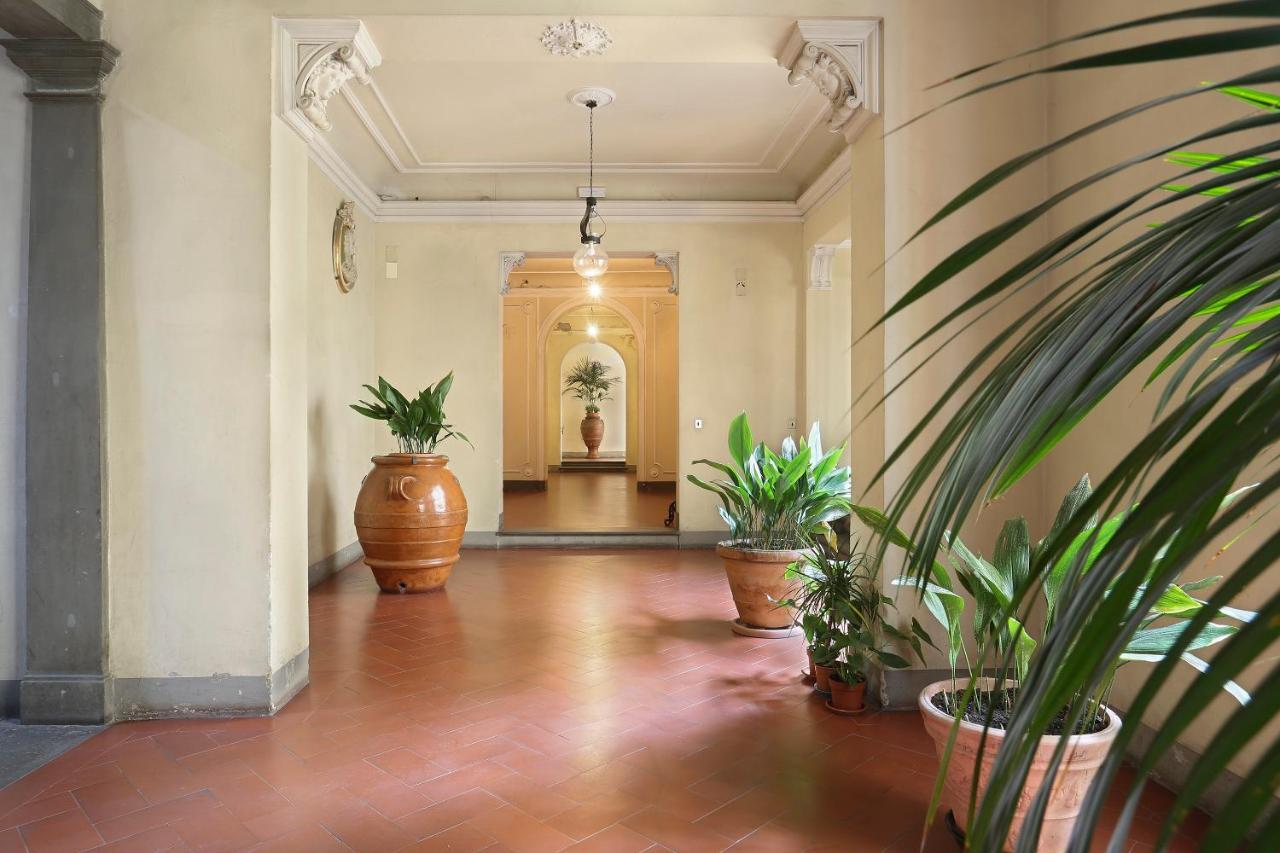 Apt. Melograno - Pauline Suites, Palazzo Borghese Флоренция Екстериор снимка